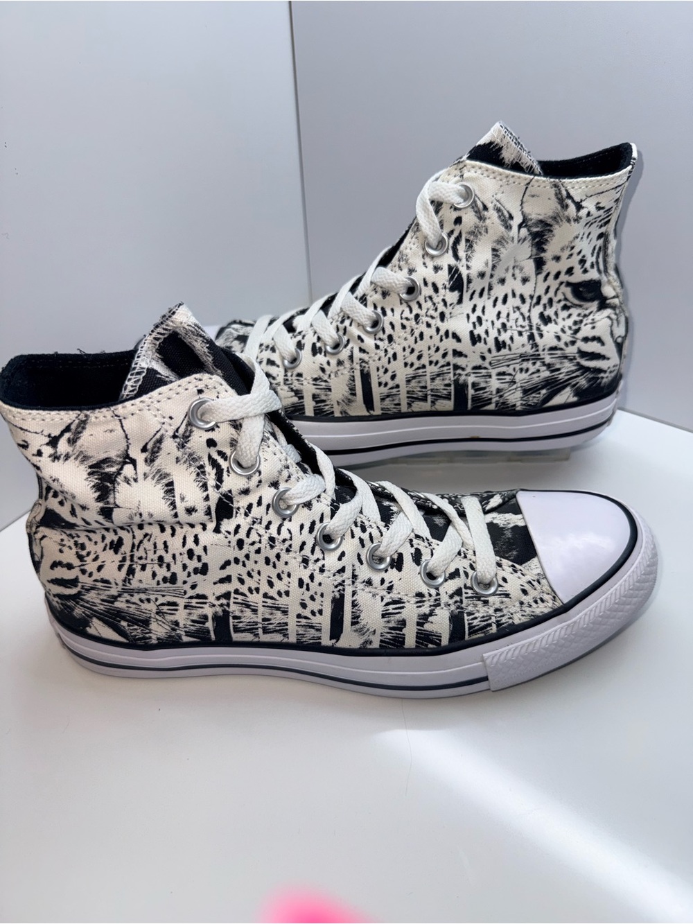 Converse Chuck Taylor All Star “Big Cat” / Snow Leopard High Tops M8/W9.5 - Picture 2 of 5